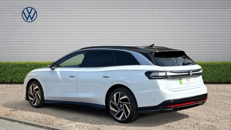 Volkswagen ID.7 210kW Match Pro S Plus 86kWh 5dr Auto Int+Ext+ Pan Electric Estate